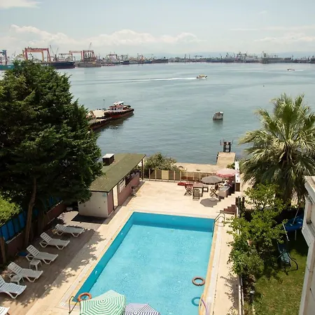 Blue Marine Otel 4*