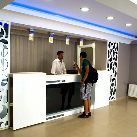 Blue Marine Otel 4*